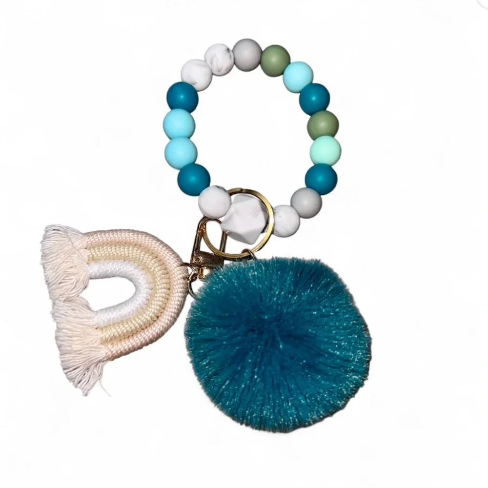 Saltwater Serenity Women’s Silicone Beaded Keychain